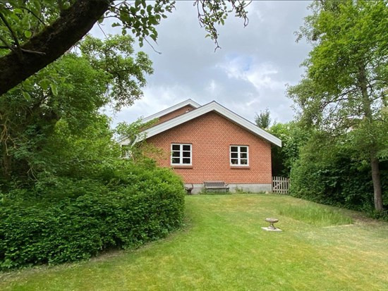 Charmerende rødstensvilla i 2 plan i eftertragtede Vorup