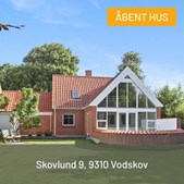 Mæglerhuset inviterer til åbent hus nord for fjorden på søndag