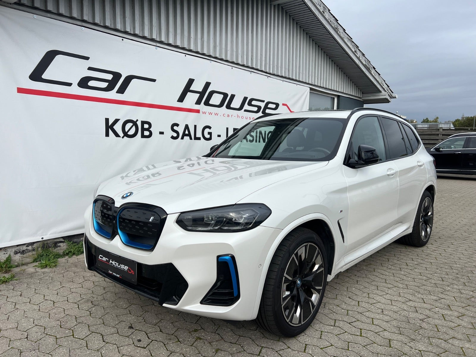 Biler netop sat til salg i Smørum