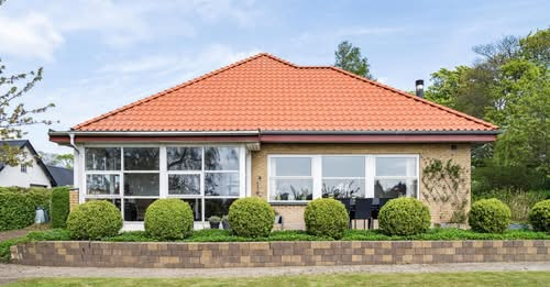 &LIVING Aalborg præsenterer reguleret pris på rummelig villa i Børkop