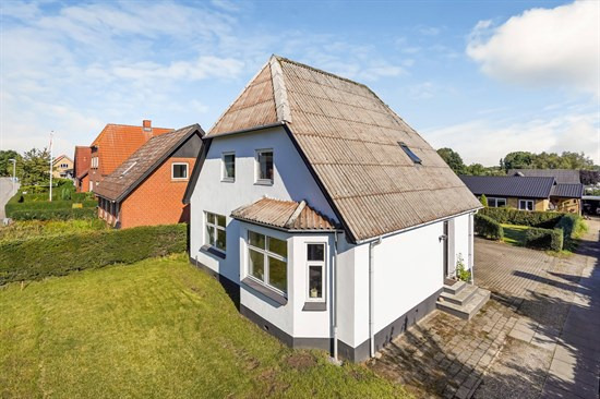 Søndergade 4 er til salg for kun 698.000 kr.: Se de billigste boliger til salg i Uldum her