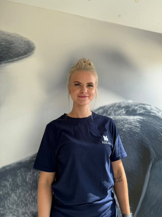 AniCura Familiedyrlægerne Hobro byder Sophie velkommen hjem til Aars igen
