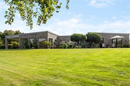 Top 6 over dyreste boliger til salg i Fredensborg. Priser op til 49.000.000 kr