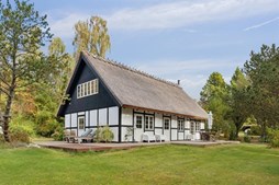 Bredekjæret 1 og 3 andre boliger er kommet til salg denne uge i Græsted - se boligerne her.