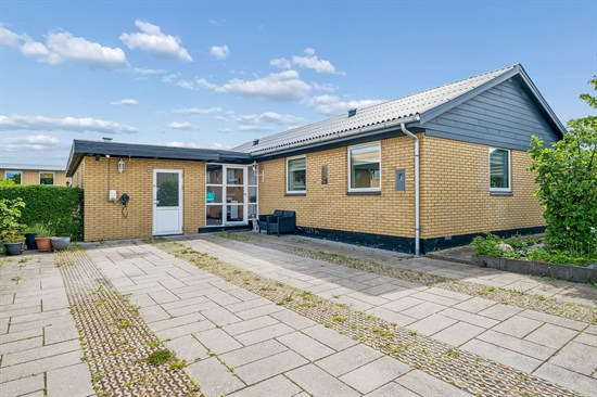 Klamsagervej 33 og 3 andre boliger er kommet til salg denne uge i Åbyhøj - se boligerne her.