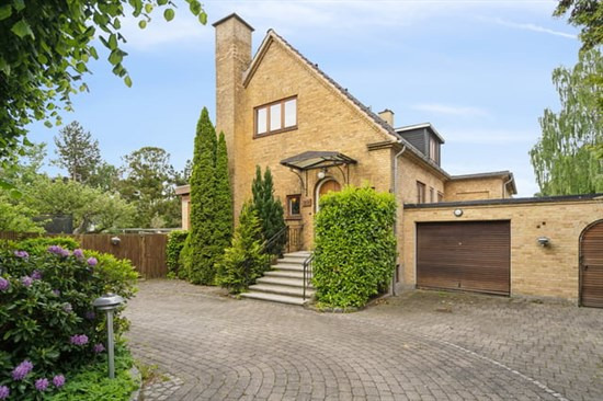 Begoniavej 22 og 3 andre boliger er kommet til salg denne uge i Gentofte - se boligerne her.