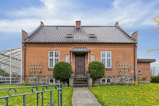 Netop kommet til salg: Urbakkevej 4 en af Hammels dyreste adresser