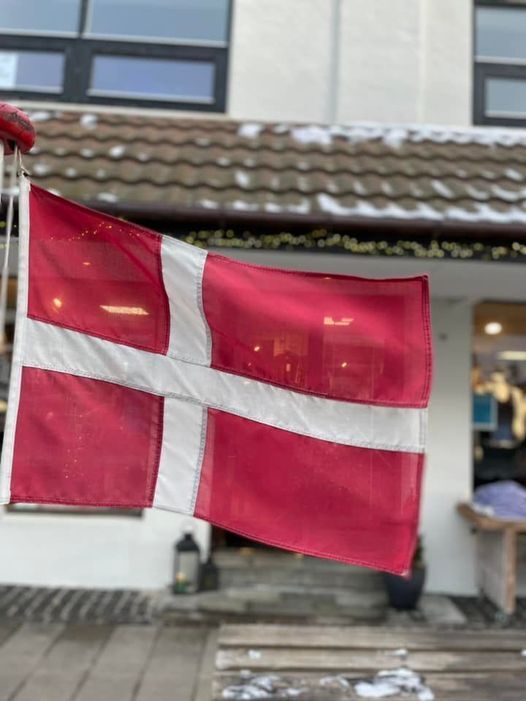 Dagens topnyheder på sociale medier fra dit område