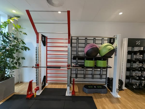 Campen Auktioner inviterer til online auktion med udstyr til træning, wellness og interiør