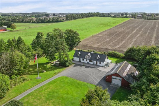 Top 6 over dyreste boliger til salg i Hornslet. Priser op til 16.000.000 kr