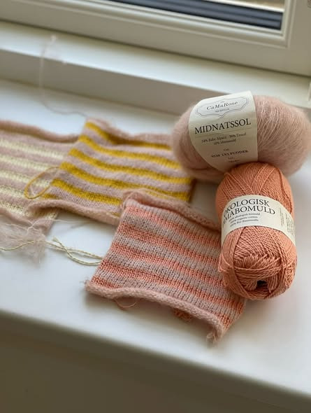 CaMaRose.dk opfordrer til feedback på favoritgarn og annoncerer genopfyldning af lageret efter snestorme