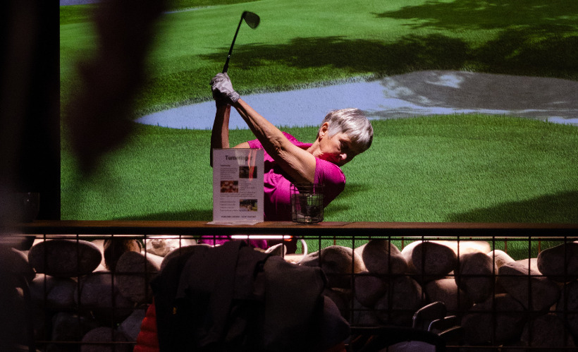 Golfeventyr i Hobro: Begynderhold og herreaften i Volstrup Golfcenter