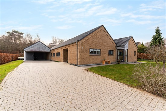 Eksklusiv bolig for 4.898.000 kr er netop kommet til salg i Hadsten - Se den og de dyreste boliger her