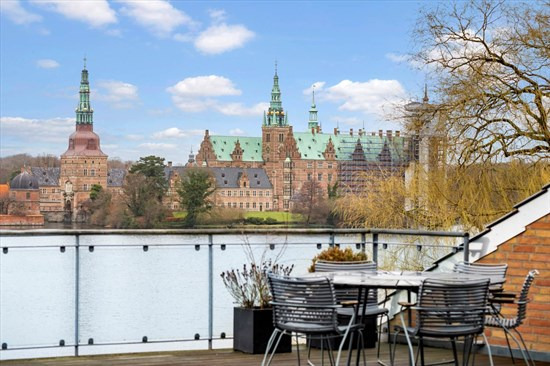 Helsingørsgade 11B og 2 andre boliger er kommet til salg denne uge i Hillerød - se boligerne her.