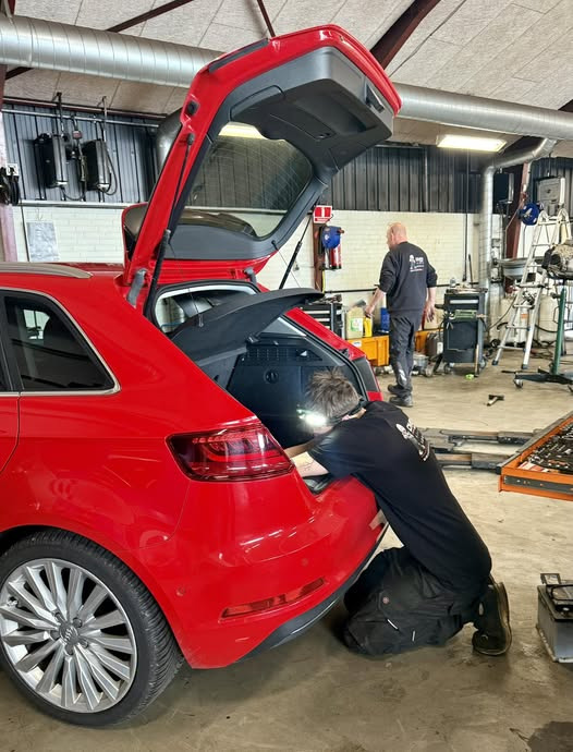 Oscar Biludlejning Hobro opfordrer til at booke tid til tjek af bilen inden ferien