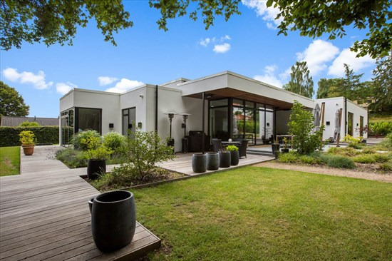 Eksklusiv bolig for 12.000.000 kr er netop kommet til salg i Næstved - Se den og de dyreste boliger her