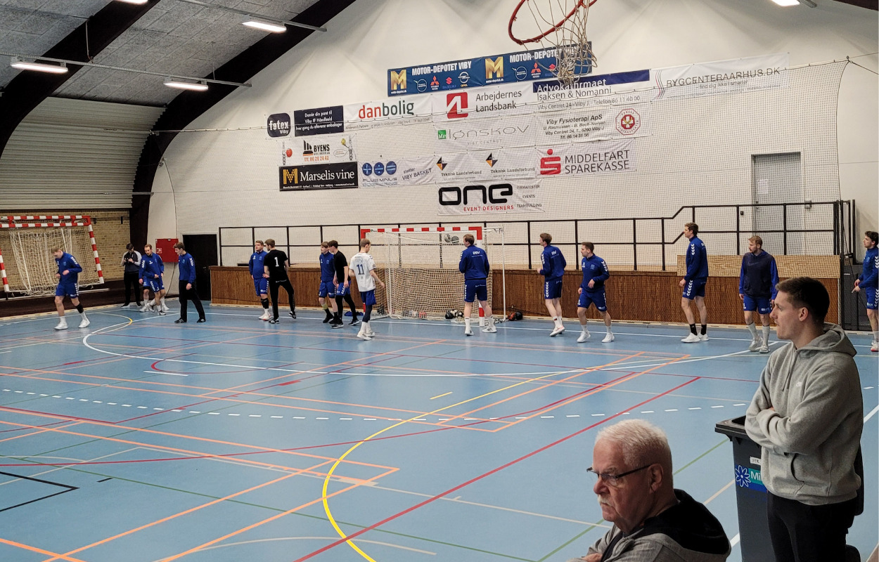 Klasseforskel da Viby tog imod KIF Kolding i Santander Cup
