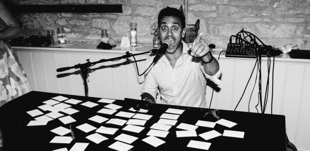 Oplev Ben's Piano Party på Cafe Støj