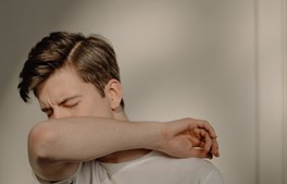 Smitten stiger – husk de fem smitteforebyggende råd