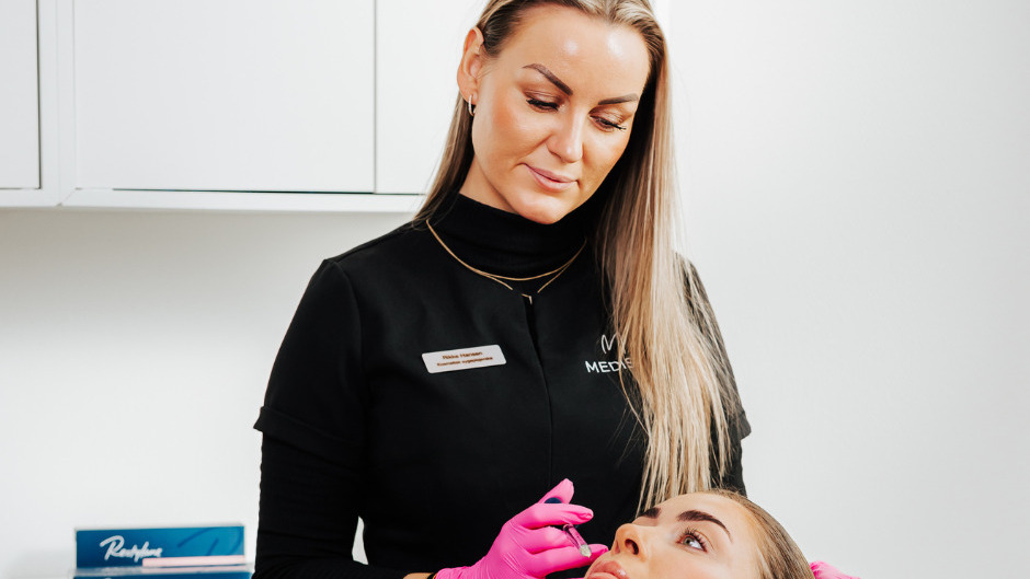 Fillerbehandlinger hos Mediskin: Naturlig foryngelse med præcision og respekt
