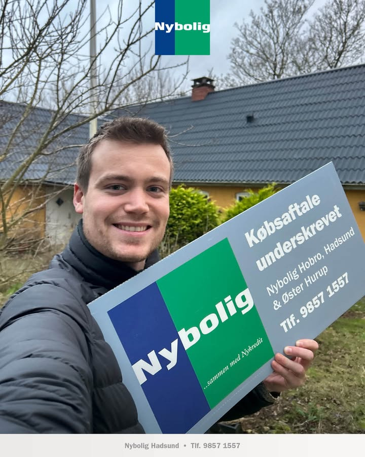 Nybolig Hadsund fejrer ny købsaftale på Sadelmagervej 12