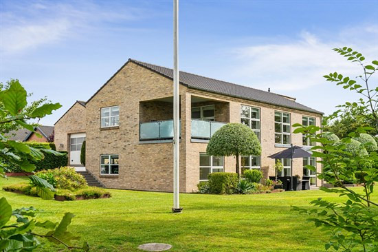 Top 6 over dyreste boliger til salg i Galten. Priser op til 6.795.000 kr