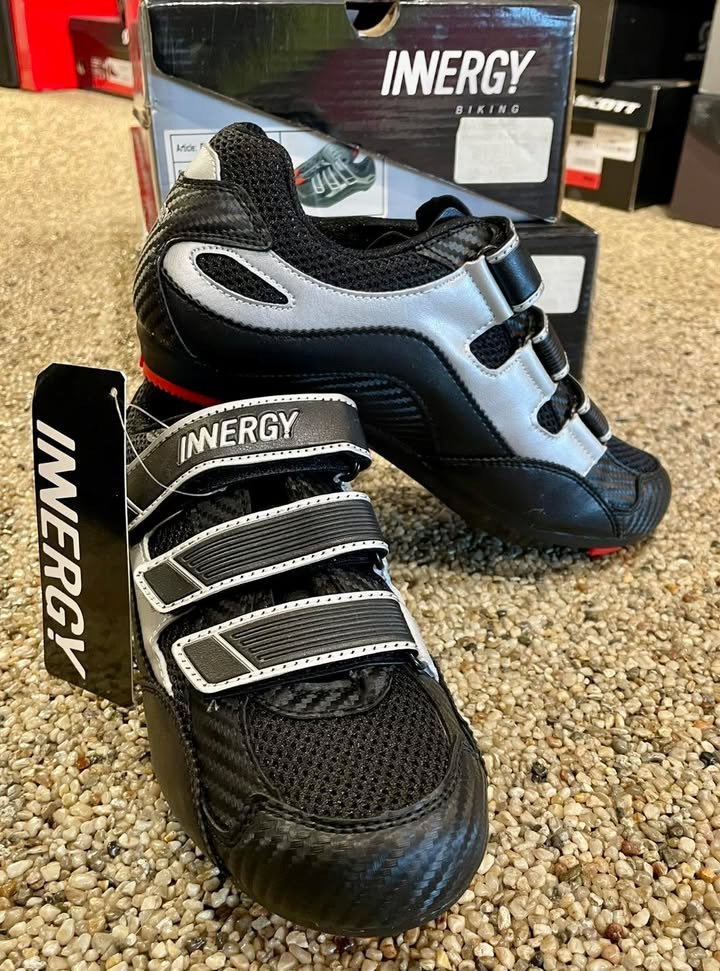 Fri Bikeshop Nykøbing Mors rydder op: Spinningsko fra 599 kr. til kun 149 kr.