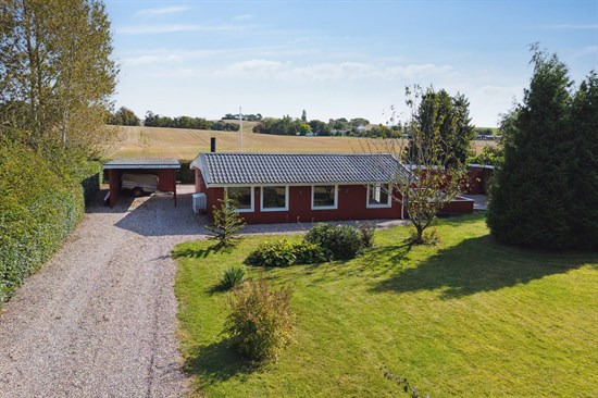 Pris sat ned med 100.000 kr. på Mindevej 6