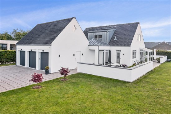 Alfred Munkholms Vej 10 og 9 andre boliger er kommet til salg denne uge i Aalborg - se boligerne her.