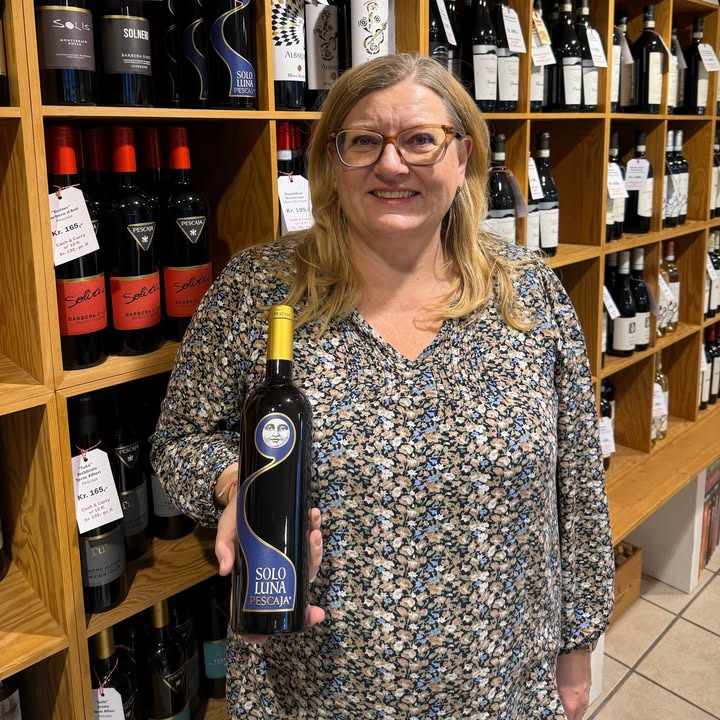 SoloLuna Arneis Terre Alfieri DOCG 2023 er netop ankommet hos Lahvino Wine & Spirits