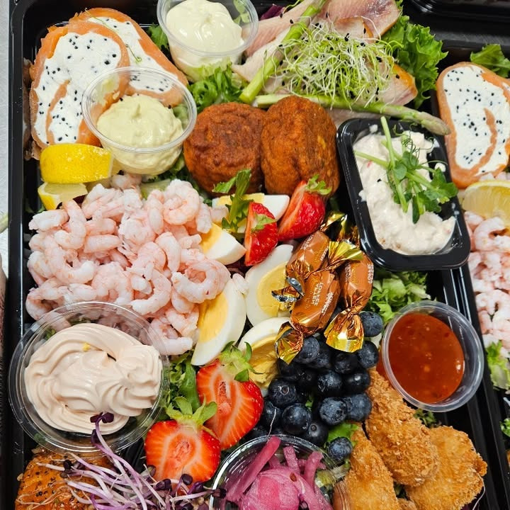 SuperBrugsen Dronninglund: Bestil fiskeplatte til 2 personer nu