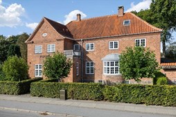 Top 6 over dyreste boliger til salg i Haslev. Priser op til 8.995.000 kr