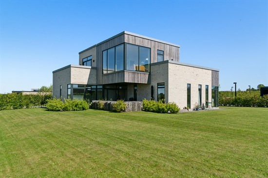 Top 6 over dyreste boliger til salg i Ry. Priser op til 12.995.000 kr