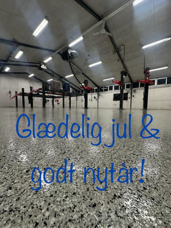 Piil og Palsgaard Auto ønsker god jul og nytår samt ser frem til at åbne i udvidede lokaler