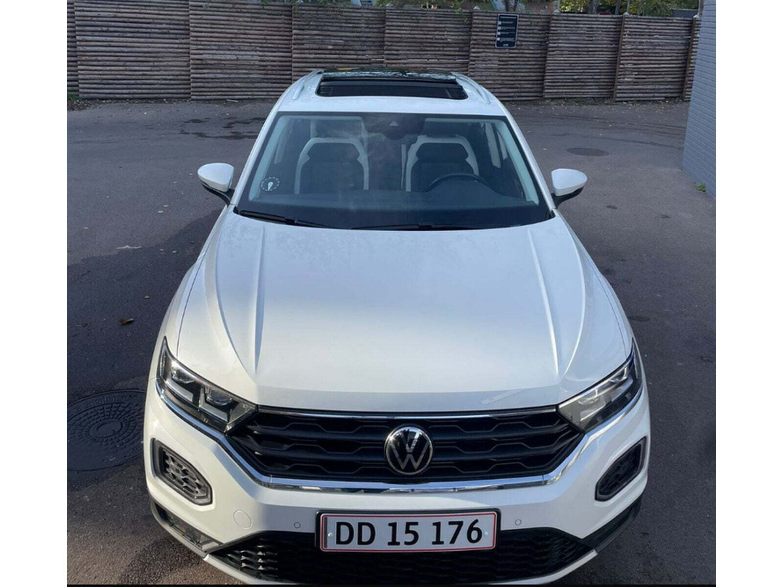 Biler netop sat til salg i Hellerup