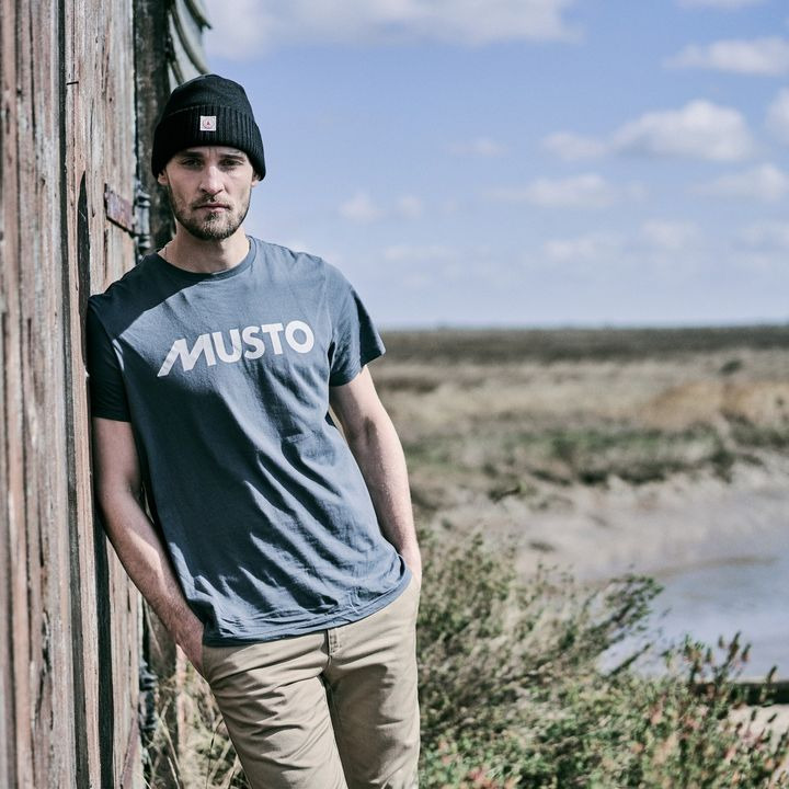 Hold dig ajour med dagens opdateringer fra Egå