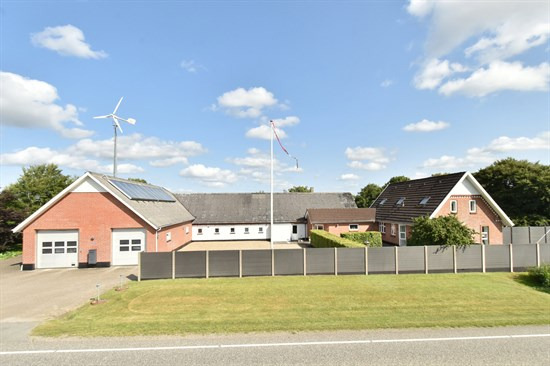 Top 6 over dyreste boliger til salg i Kibæk. Priser op til 4.795.000 kr