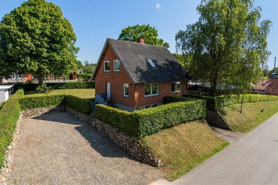 Rostrup Byvej 12 er til salg for kun 295.000 kr.: Se de billigste boliger til salg i Arden her