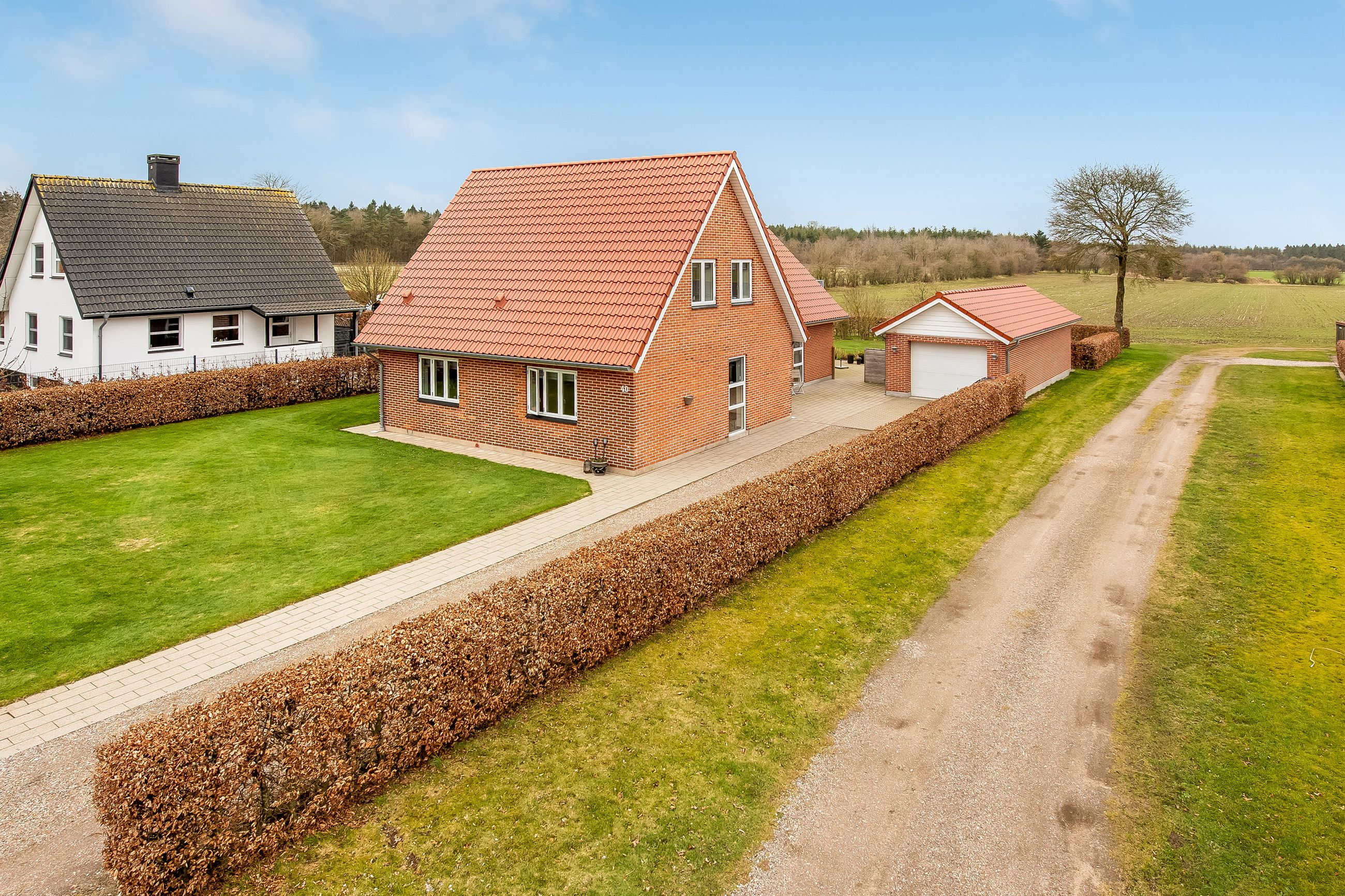 Top 6 over dyreste boliger til salg i Padborg. Priser op til 4.500.000 kr