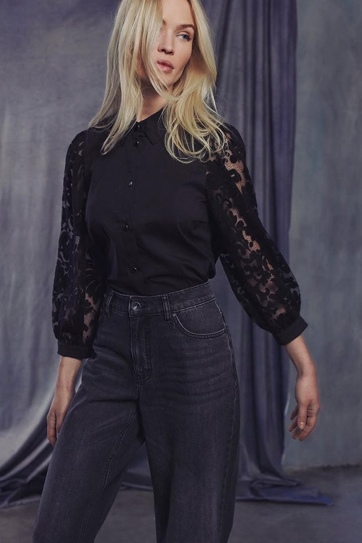 Rosengreen tilbyder stor rabat på B Copenhagen bluse