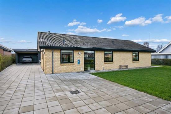 Er Ndr Fælledvej 22 i Auning drømmehjemmet? Se de dyreste boliger til salg nu for op til 1.875.000 kr