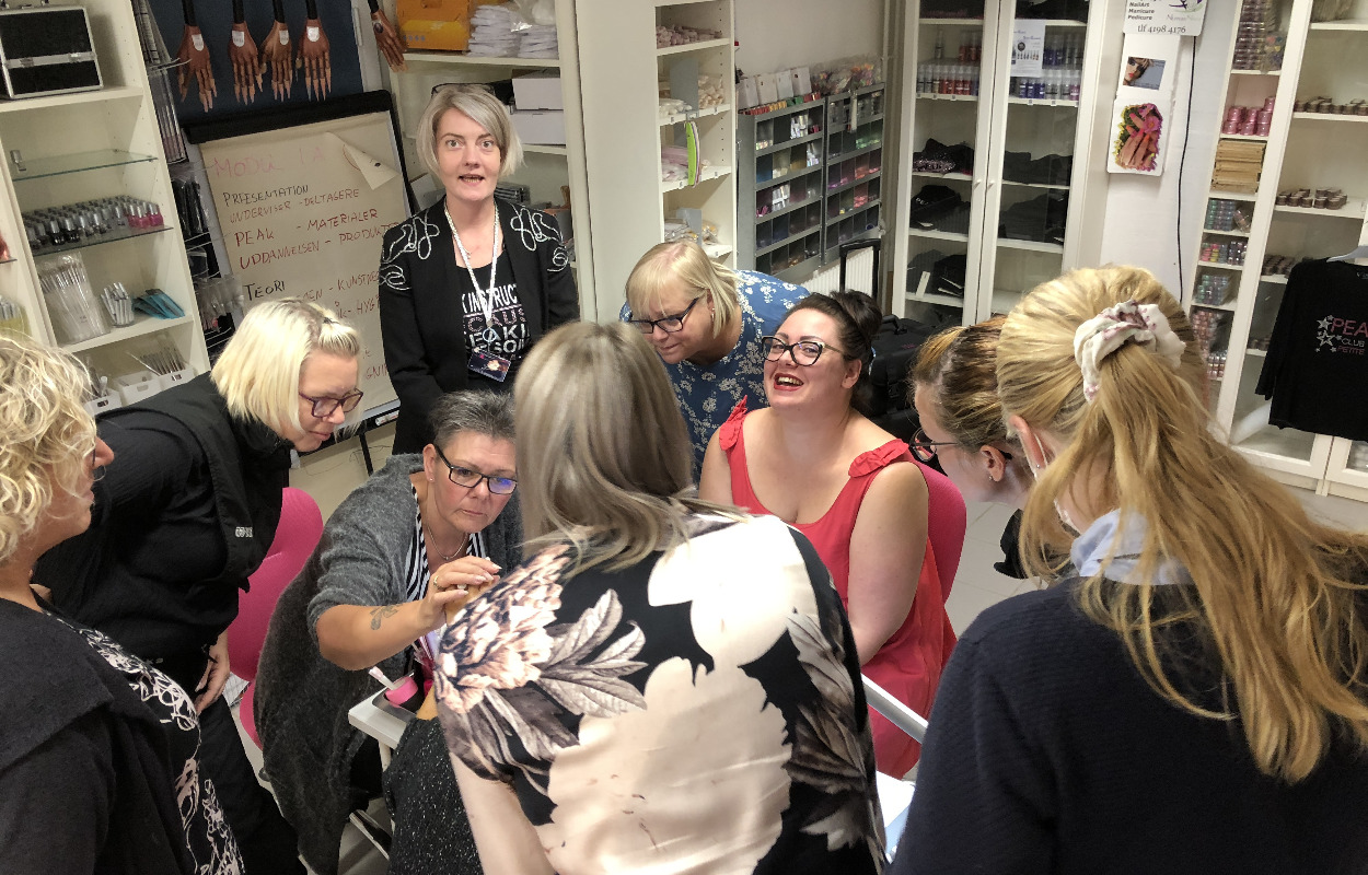 Astrid fra Nepper's Nails går ikke på kompromis med kvaliteten: “Ikke alle er lige rene i kanten”