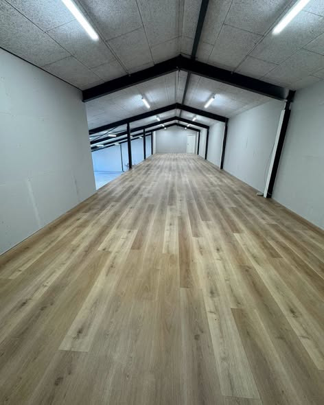 Viborg Gulvforum har færdiggjort ca. 150 m² Migadan Elite Large 185