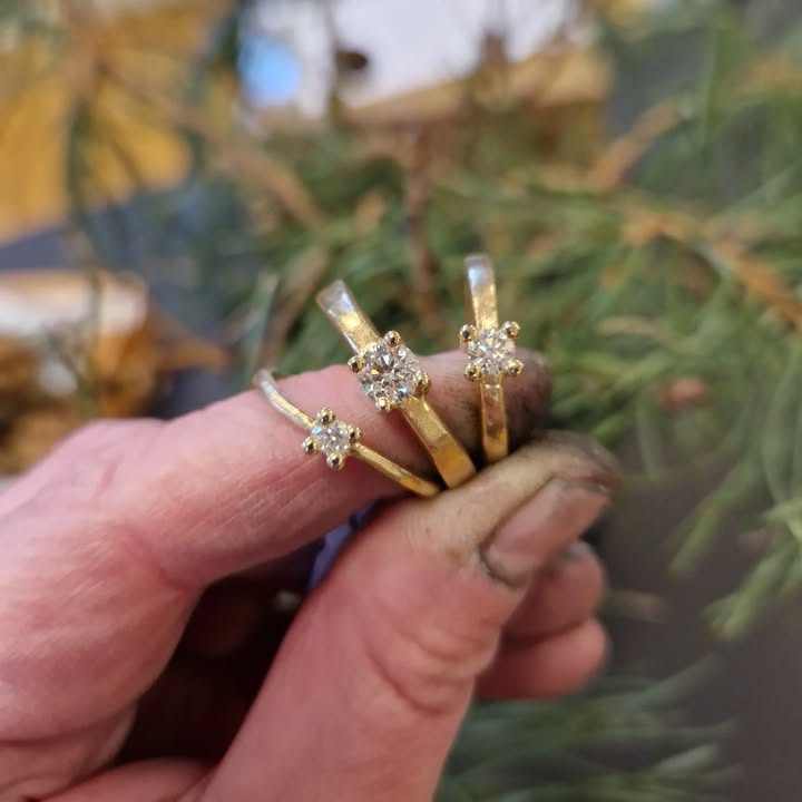 Diamantringe og skræddersyede designs hos Guldsmed Ø i Resenlund