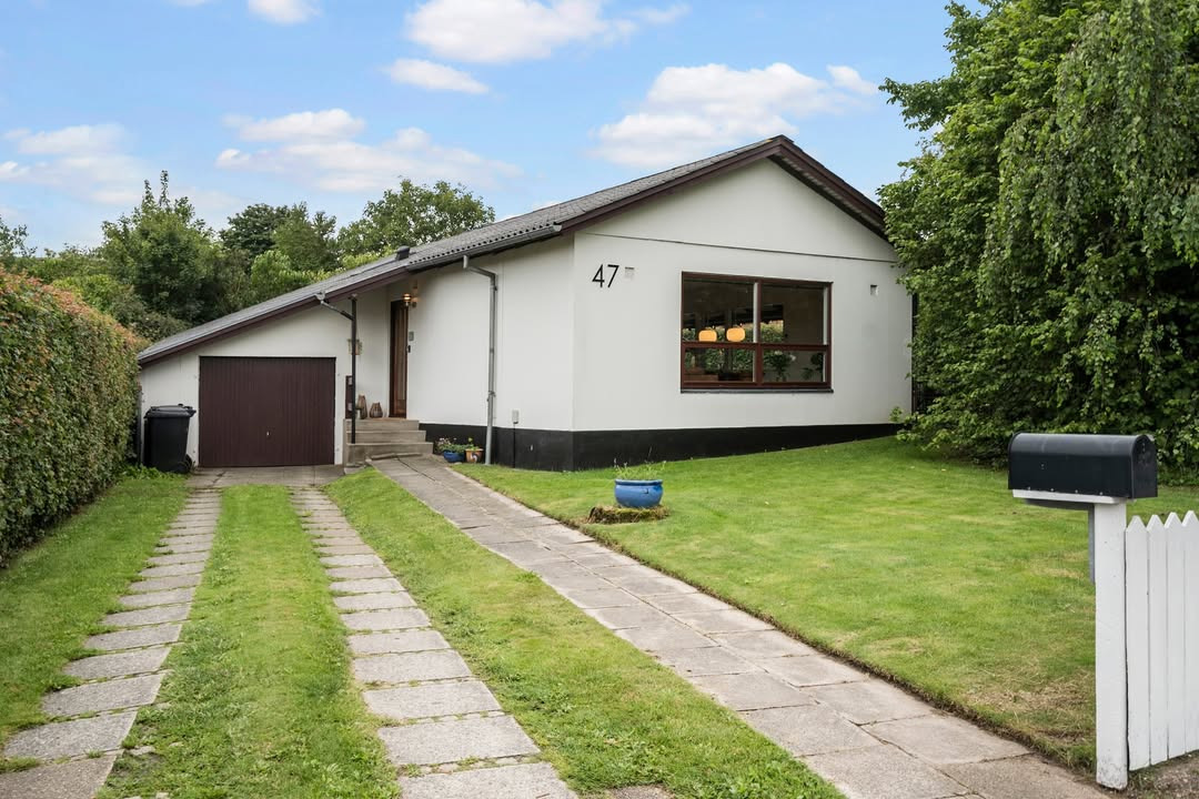 EDC Skive I/S præsenterer unik villa med privat bunker midt i byen