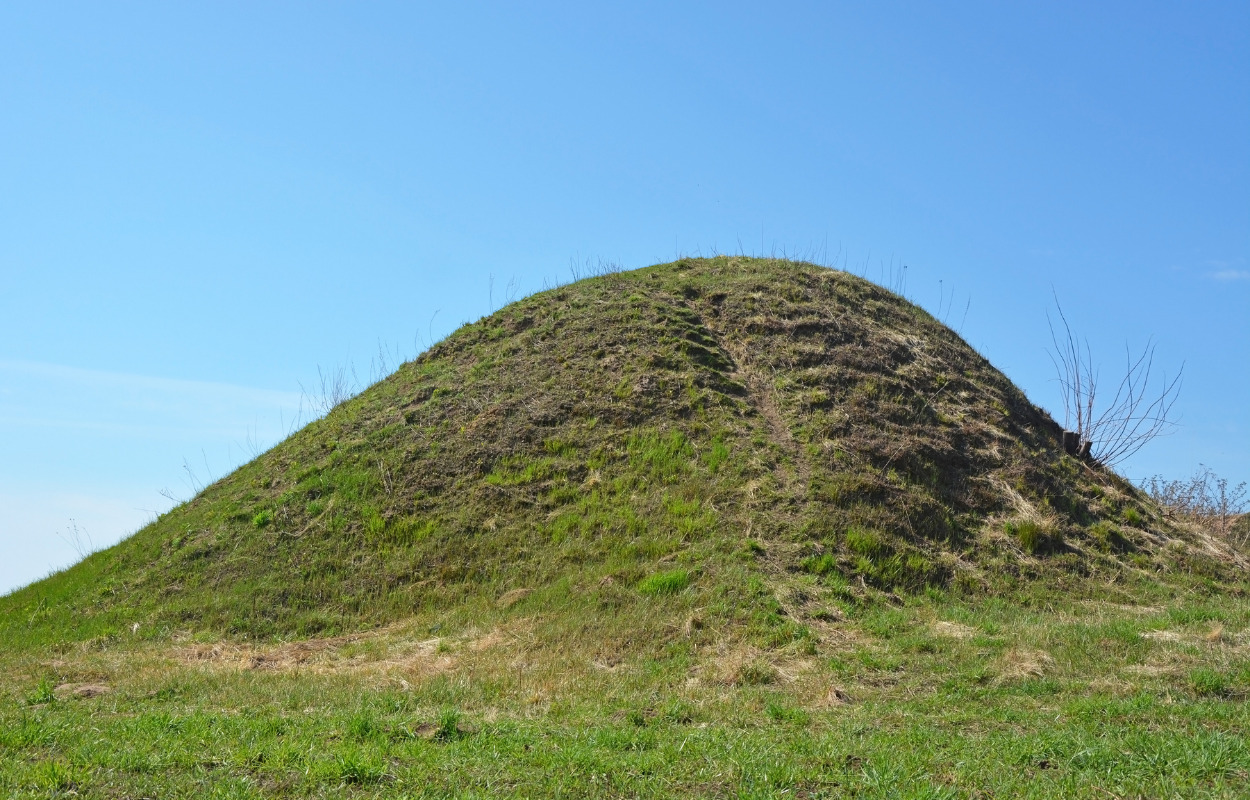 Helt tæt på gammelt gravkammer på Skive Museum