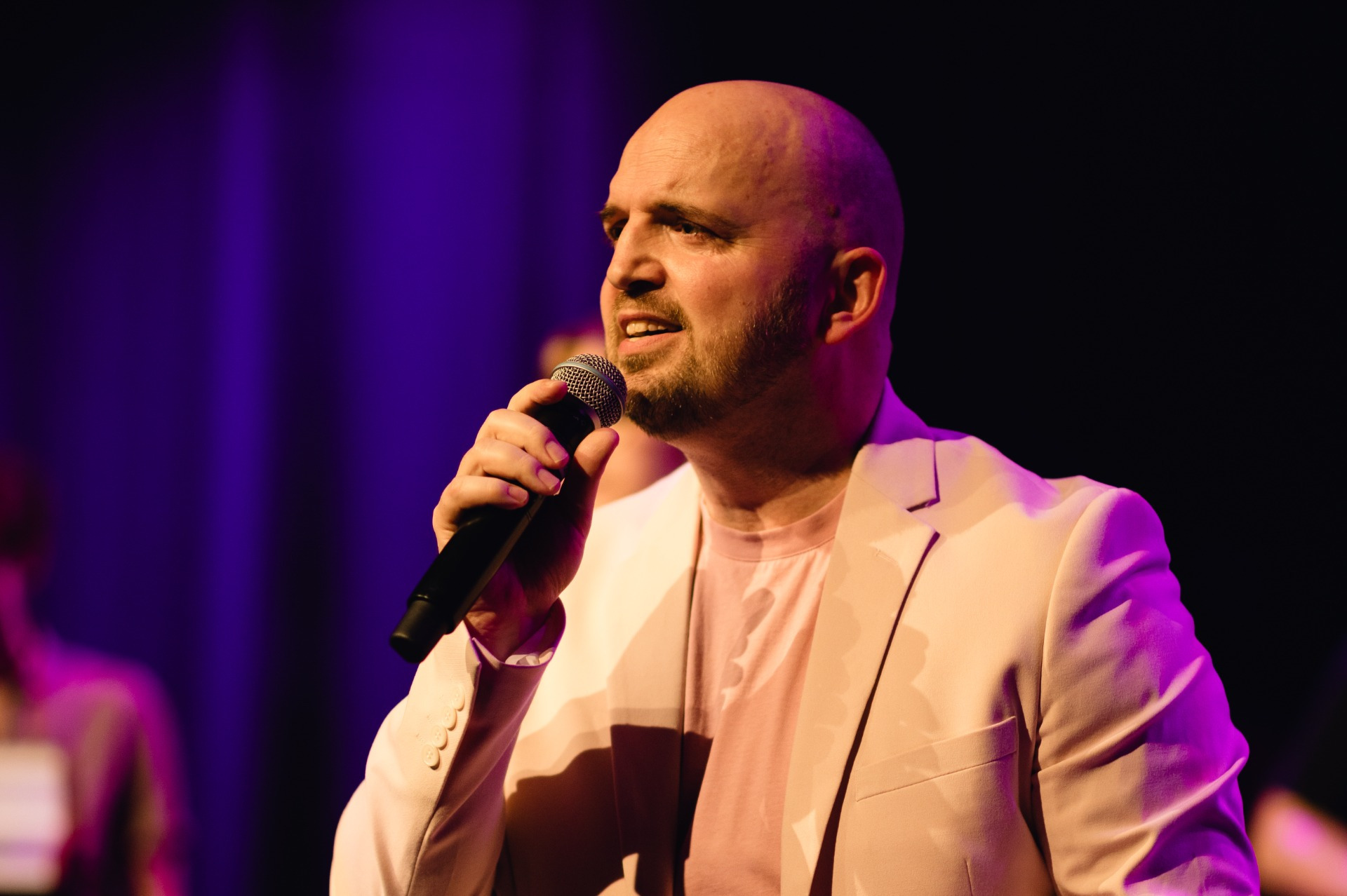 Oplev PopFar live i Det Lille Gule Hus i Køge