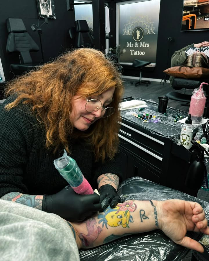 Ledige tider hos Tine i februar og marts hos Mr. & Mrs. Tattoo