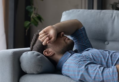 Løwenstein Fysioterapi tilbyder helhedsorienteret tilgang til rejsningsproblemer