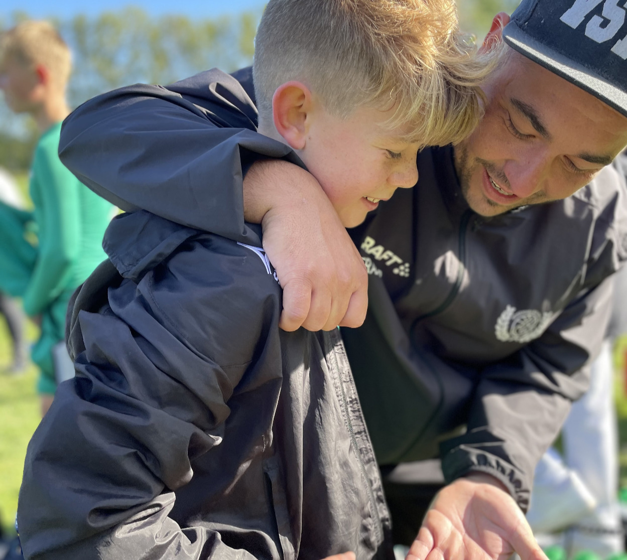 Kæmpe triumf! Rosenhøj-drengene vinder deres række: “Vi kan næsten ikke stoppe med at smile“